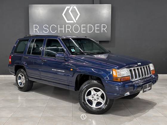 JEEP CHEROKEE 4.0 LAREDO 4X4 6I 12V GASOLINA 4P AUTOMÁTICO
